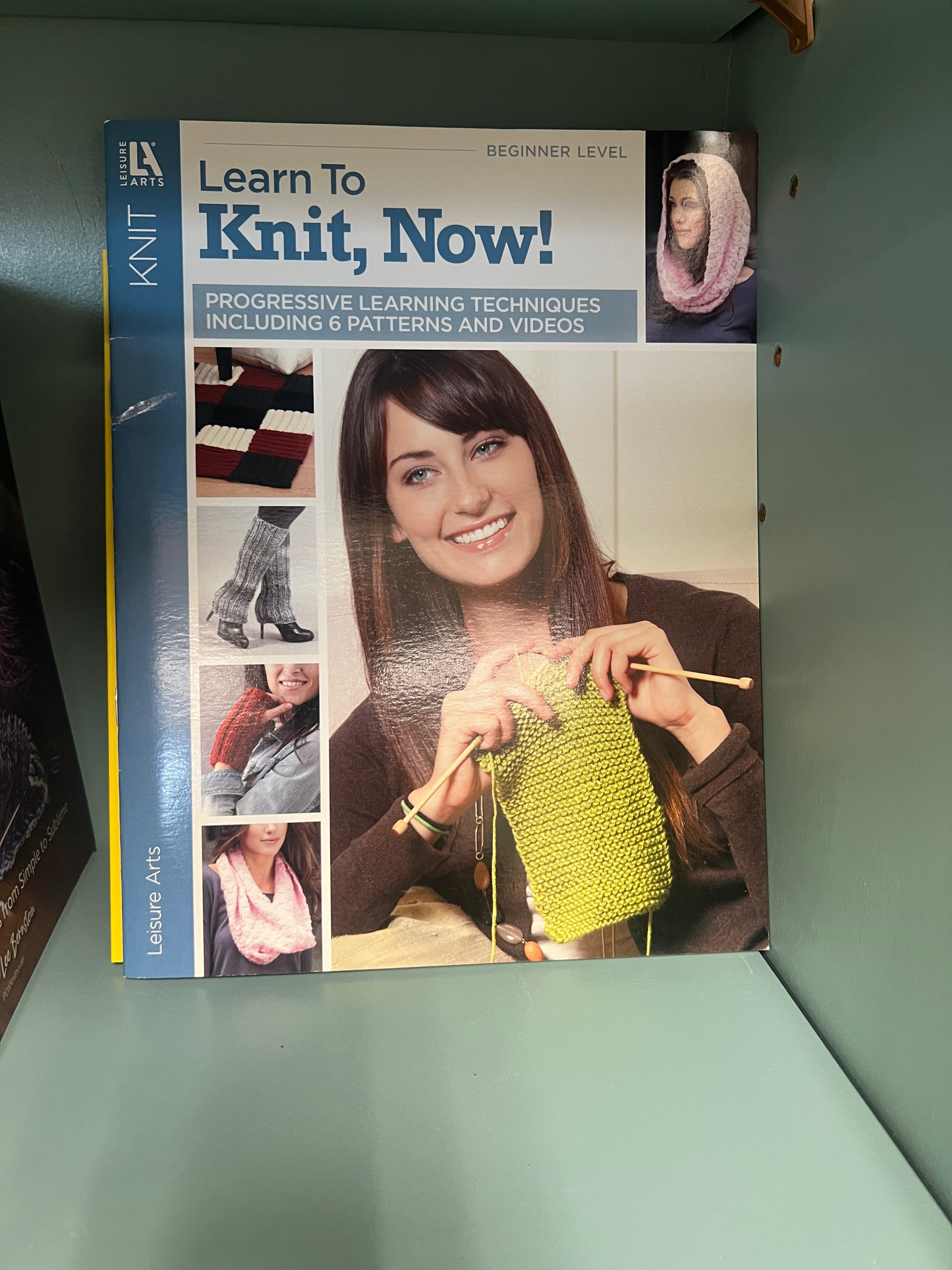 LA Booklets Learn to Knit