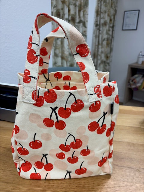 Maika Lunch Tote